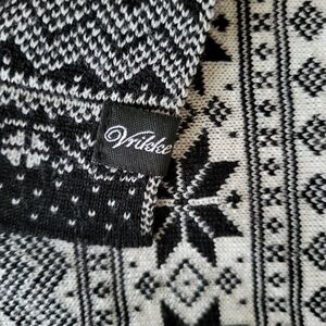 Vrikke Merino Wool Scarf